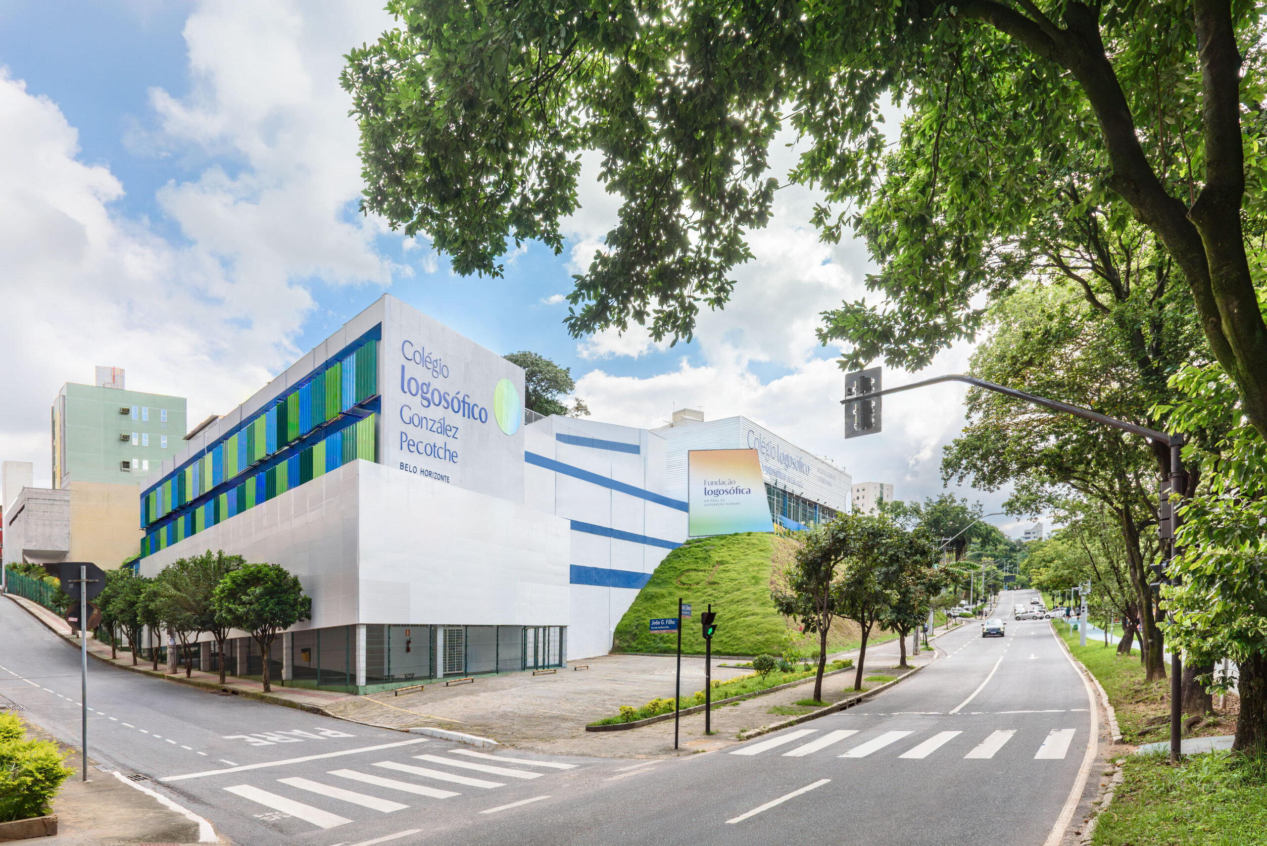 Foto_OFICIAL_do_Colegio.jpg_1
